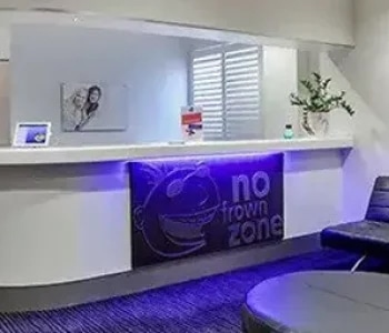 Maroubra orthodontic clinic reception area.